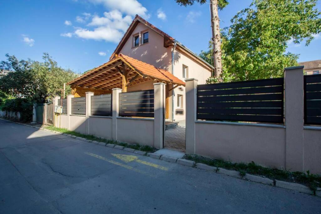Вилла Casa Sonia Сигишоара Экстерьер фото