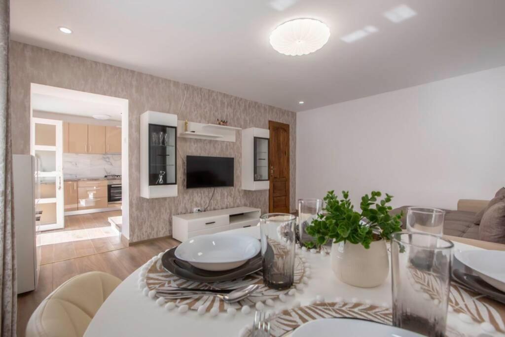Вилла Casa Sonia Сигишоара Экстерьер фото